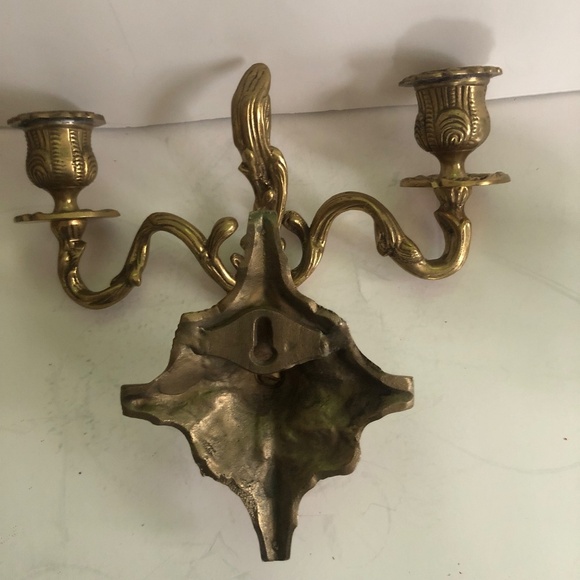 Vintage rocco style brass wall candlestick holders, possibly French -used - Picture 8 of 10